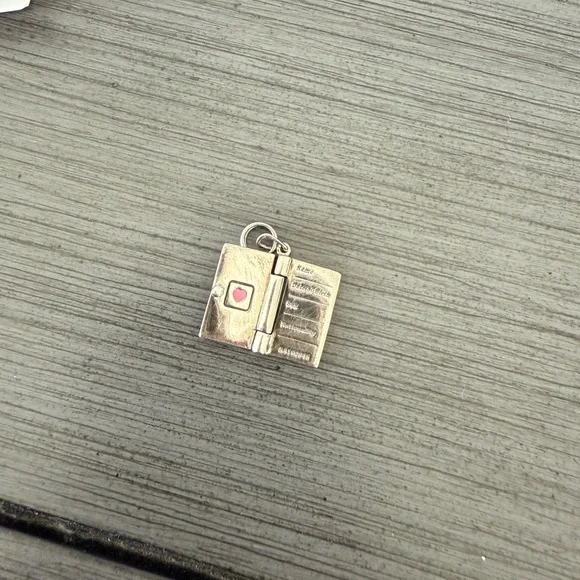 Azendi Sterling Silver Passport Charm - Picture 2 of 5